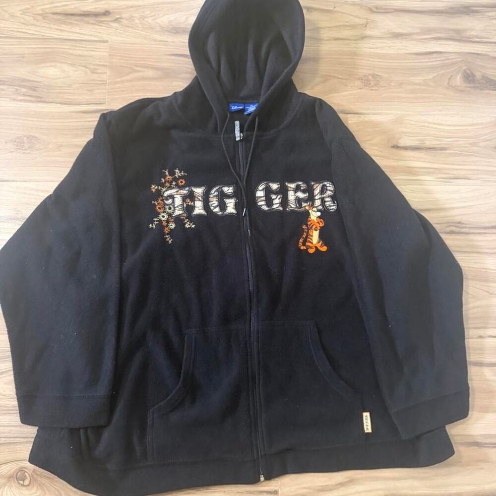 Disney Tigger zip up fleece warm hoodie embroidered Women’s size 3XL